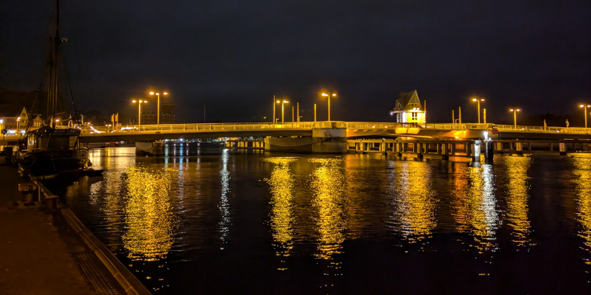 Skyline Kappelns am Hafen