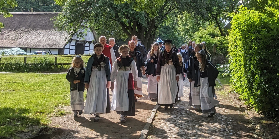 Trachtenlüüd